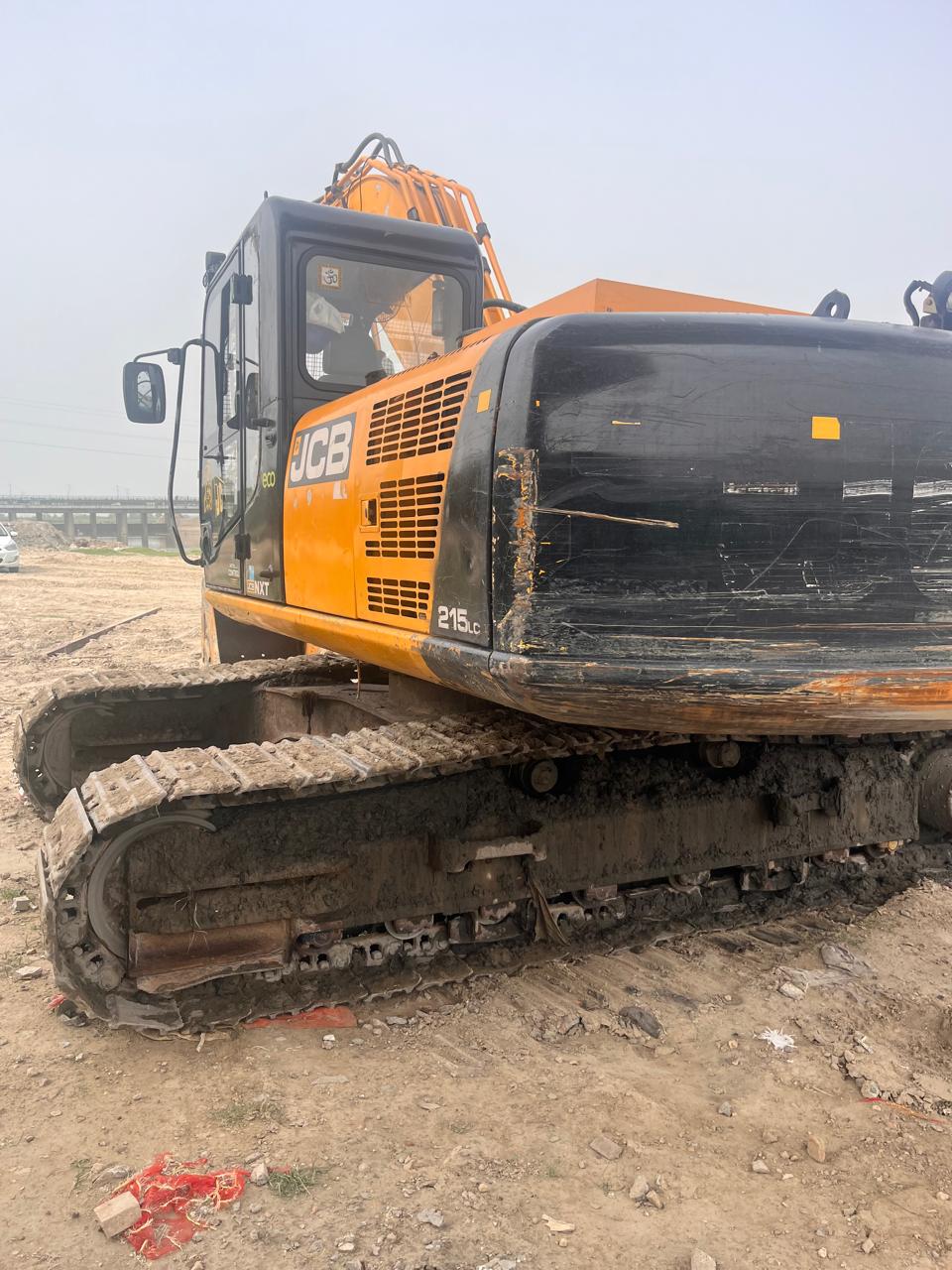 JCB JS215 Excavator (2020) photo 2